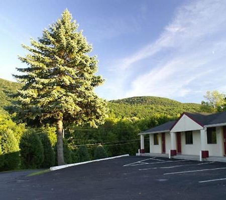 Appalachian Motel Vernon Kültér fotó